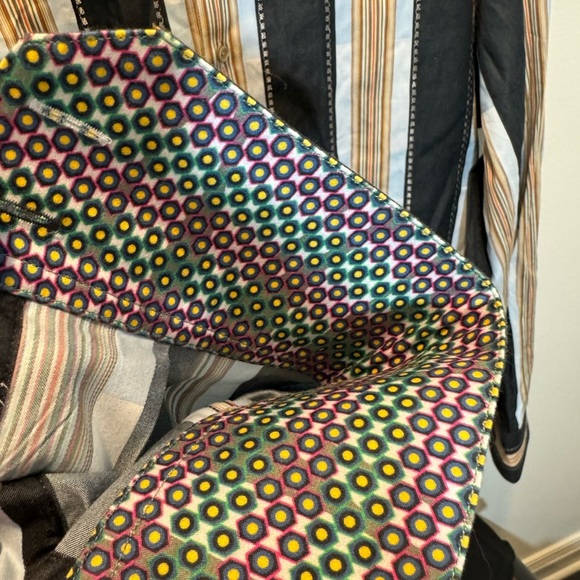 Robert Graham Striped Shirt with Contrasting Cuffs Suze XL Peace Hippie - Picture 4 of 7